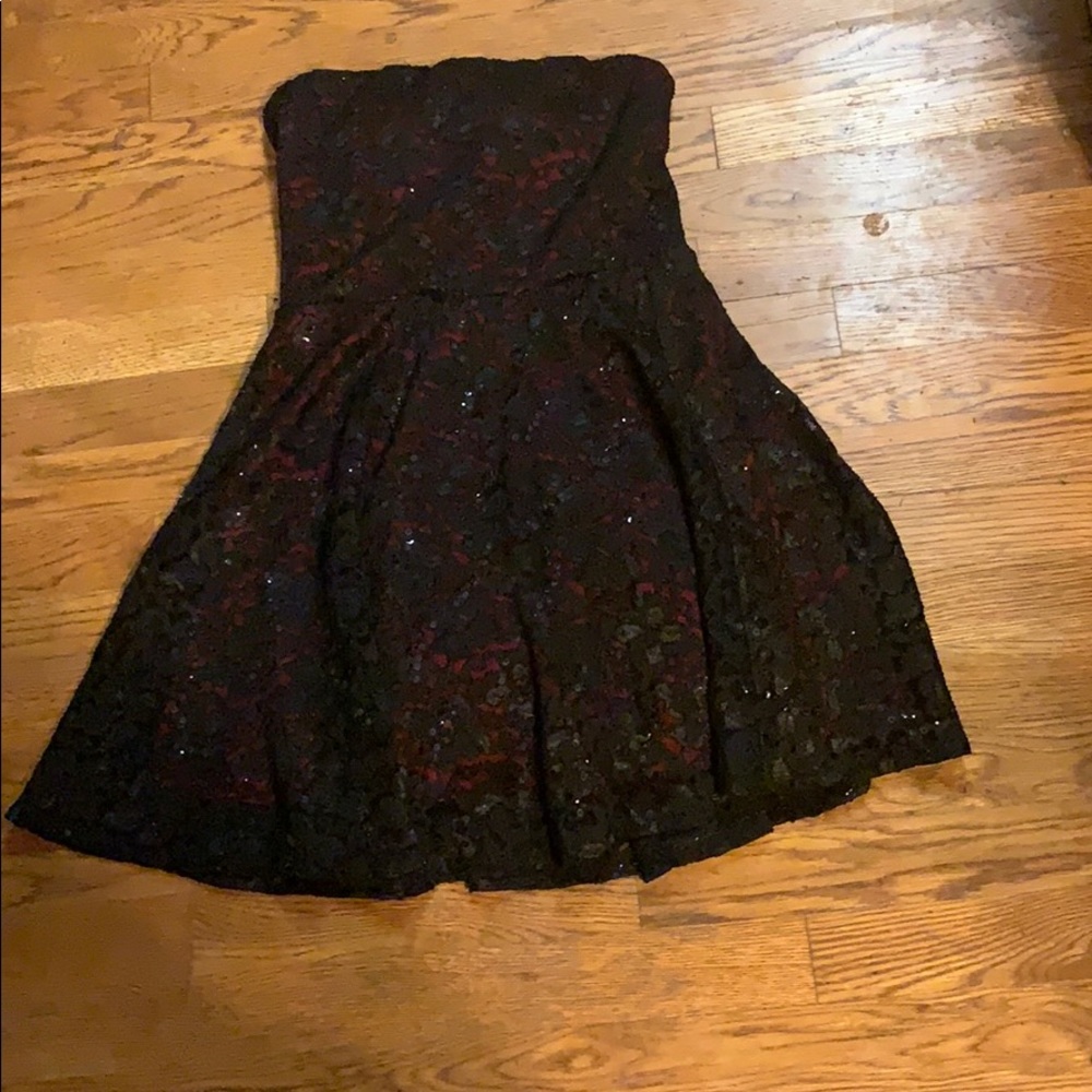 Strapless dress